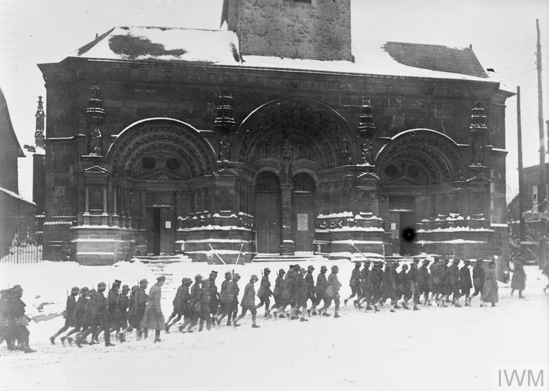 The German withdrawal to the Hindenburg Line, March-April 1917