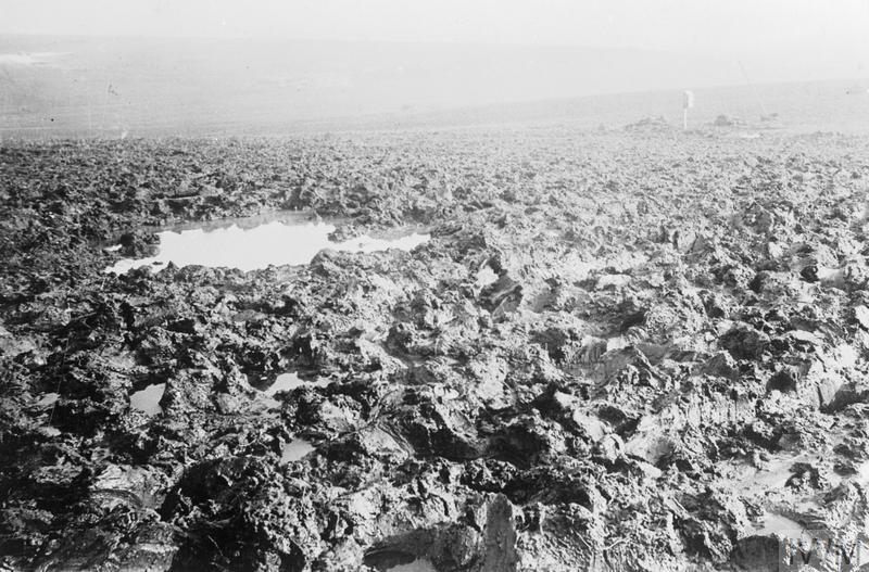 The German Army: Mud on the Somme battlefield near Le Transloy. © IWM (Q 42233)
